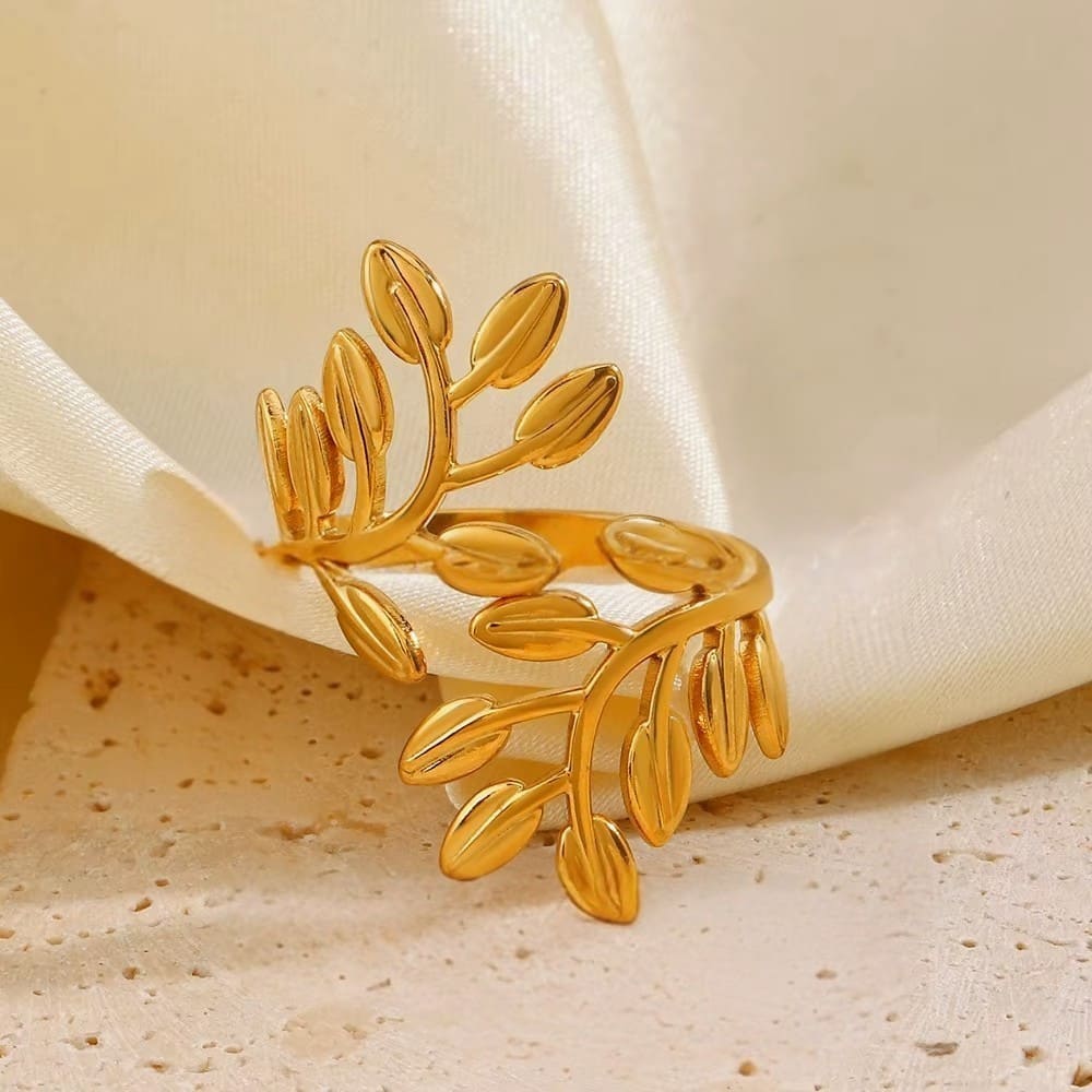 Bague femme Hugging Leaf Ring plaquée or 18 carats en acier inoxydable - Lumine Jewelry Maroc - Image 2
