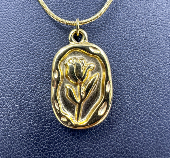 Flower pendant necklace – Image 3