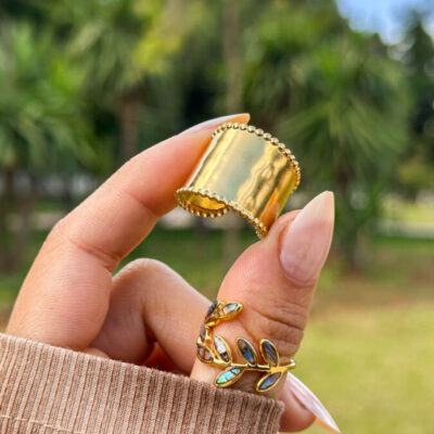 Aurelia ring