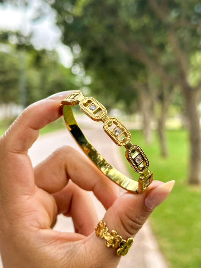 ARVION LINK BANGLE